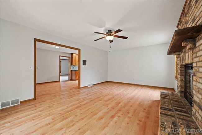 Building Photo - 30 Crofton Ct