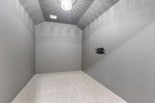 Building Photo - 108 Salvia Star Ct