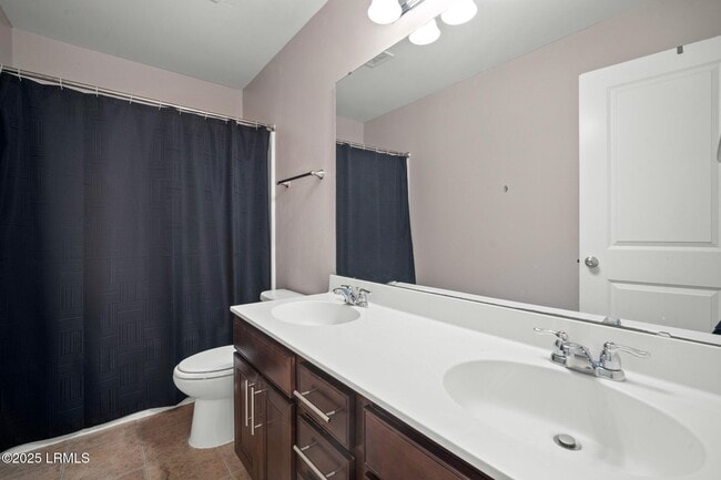 Building Photo - 13 Brasstown Way