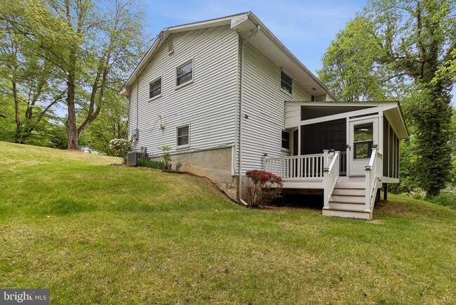 Building Photo - 13104 Clarion Ct