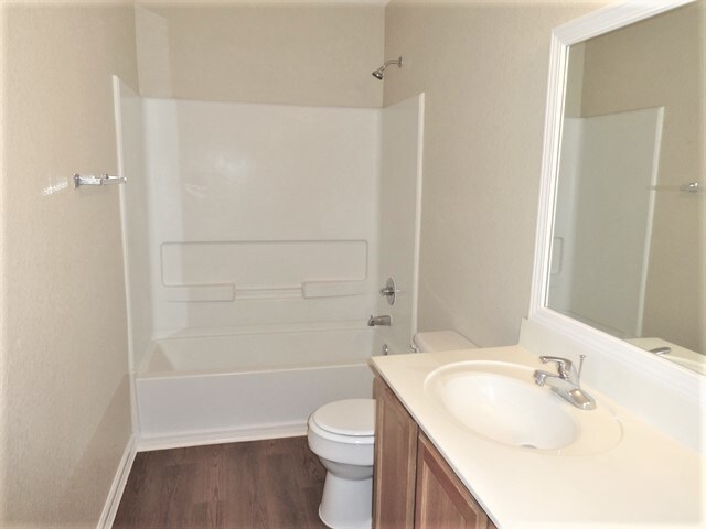 Building Photo - 9742 Liberty Grn