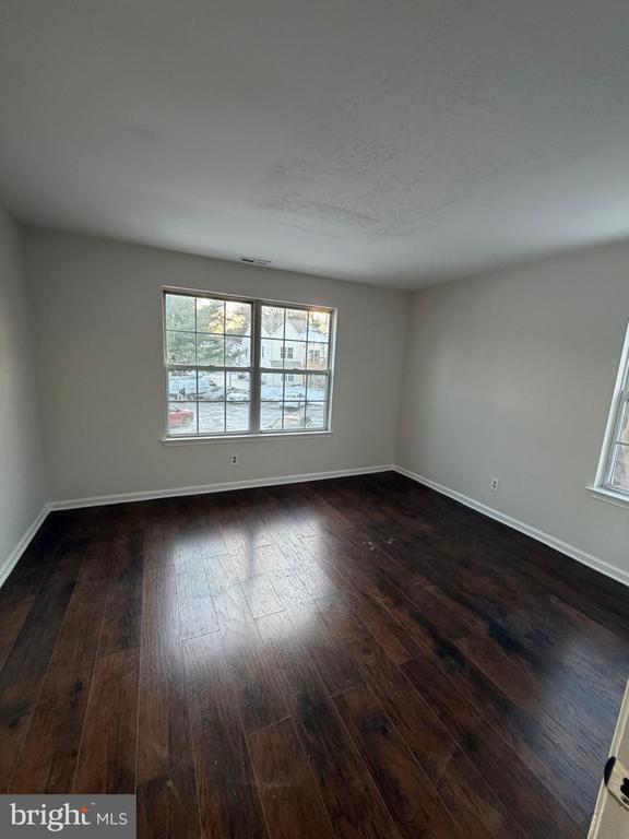 Building Photo - 1194 Tristram Cir