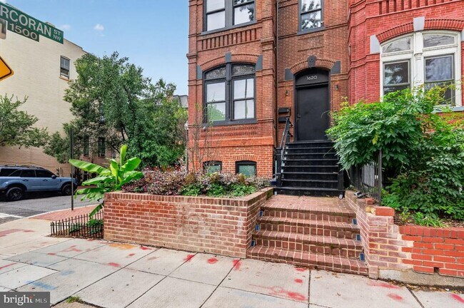 Building Photo - 1620 15th St NW