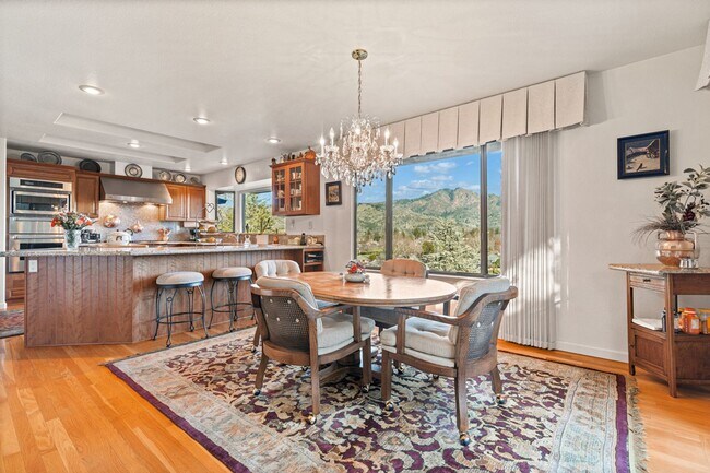 Building Photo - Breathtaking Views & Luxurious Furnished Rental in Oakmont's 55+ Community!