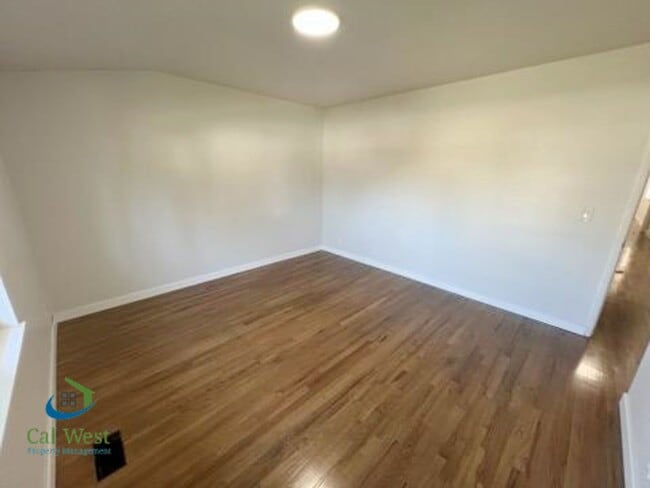 Building Photo - 1436 Cherrydale Dr