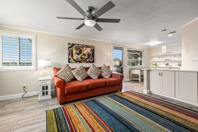 Building Photo - 3577 Paseo De Los Californianos