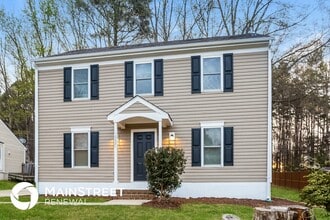 Building Photo - 10321 Roundhouse Cir