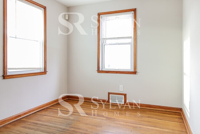 Building Photo - Turn the key. Enter. Smile. Repeat every day!