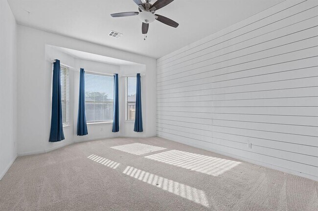 Building Photo - 2809 Coral Valley Dr