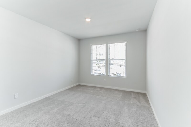 Building Photo - 727 Ruddy Dr