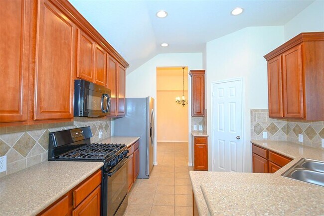 Building Photo - 5427 Persimmon Pass