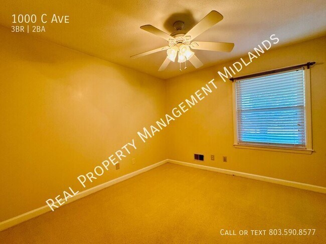 Building Photo - 1000 C Ave