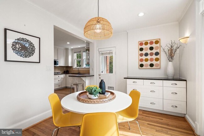 Building Photo - 4008 Rosemary St