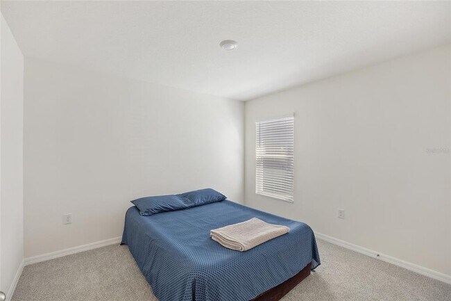 Building Photo - 11517 Timber Grv Ln