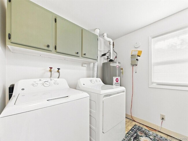 Building Photo - 1317 Zenobia St