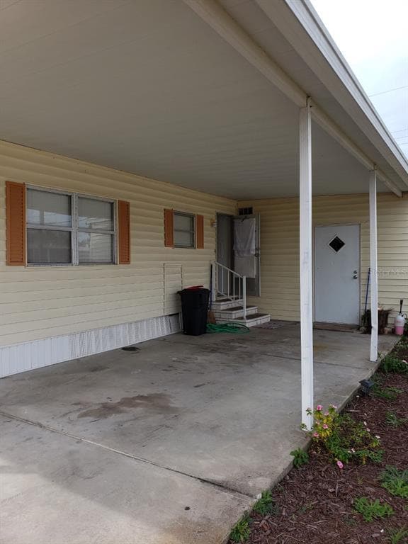 Building Photo - 1909 Shady Cove Dr