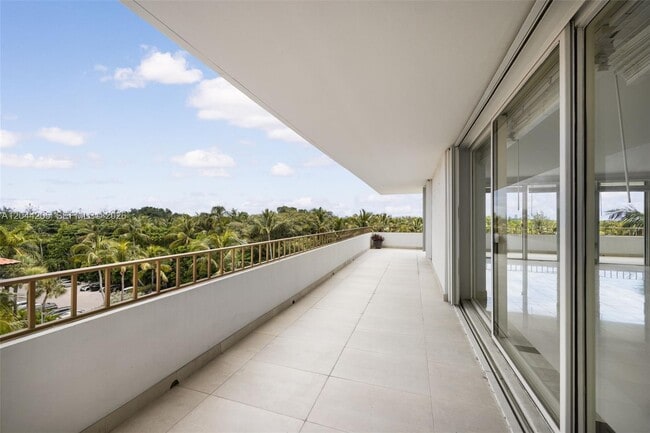 Building Photo - 155 Ocean Ln Dr