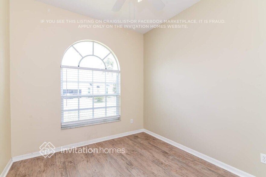 Building Photo - 855 Berwick Dr