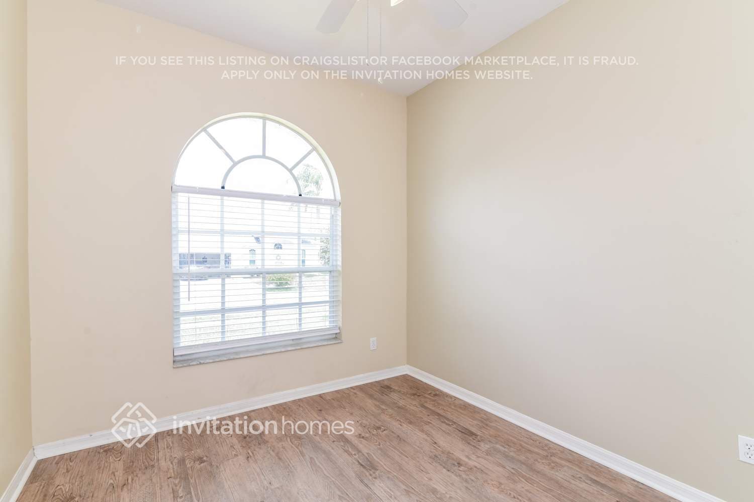 Building Photo - 855 Berwick Dr