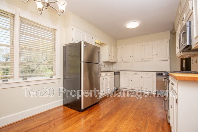 Building Photo - 1514 Hilton Ave