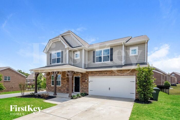 Building Photo - 2641 Kinmere Dr