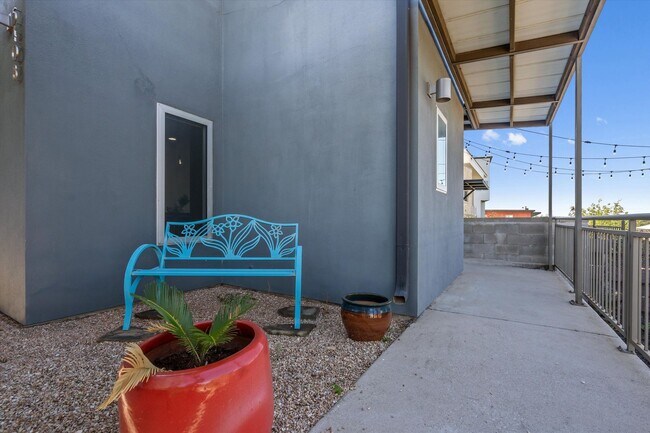 Building Photo - Incredible 3-Bedroom Home in the Agave Neighborhood of East Austin