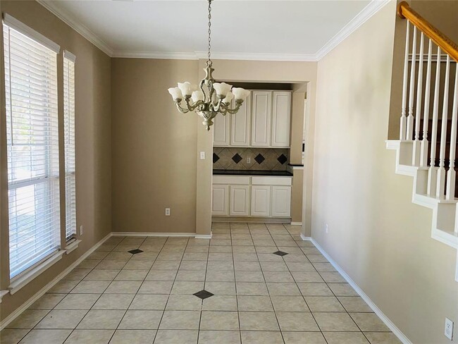 Building Photo - 15601 Staffordshire Ln