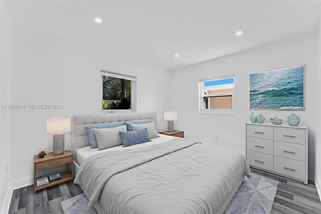 Building Photo - 4917 SW 43rd Terrace