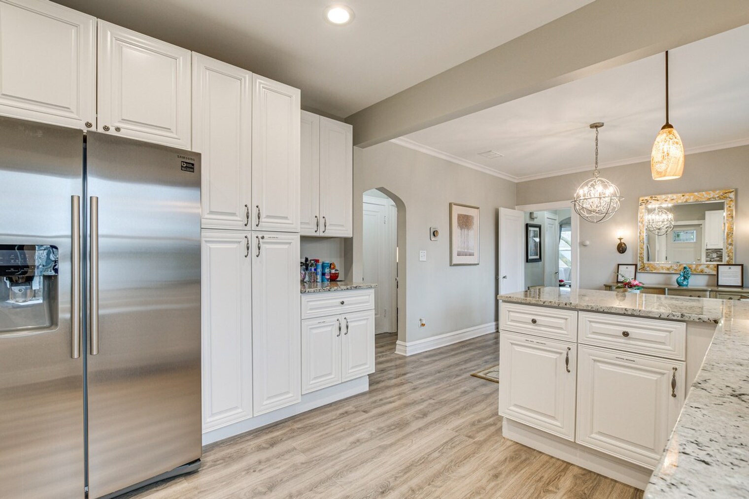 Building Photo - 1538 Fowler Ave