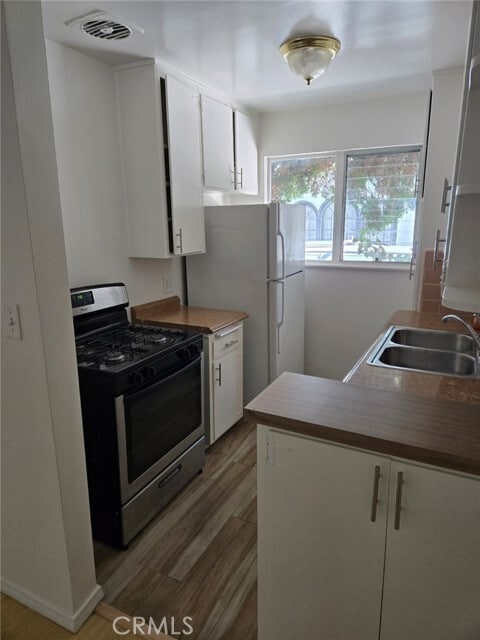 Building Photo - 1735 Winona Blvd