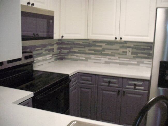 Building Photo - 554 Cahaba Manor Dr