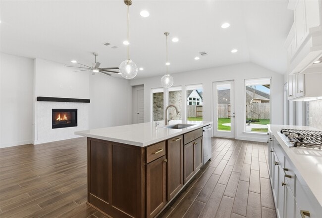 Building Photo - 15647 Turtlehead Trl