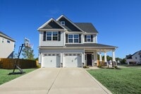 Building Photo - Stunning 4 Bedroom Home in Oyster Landing