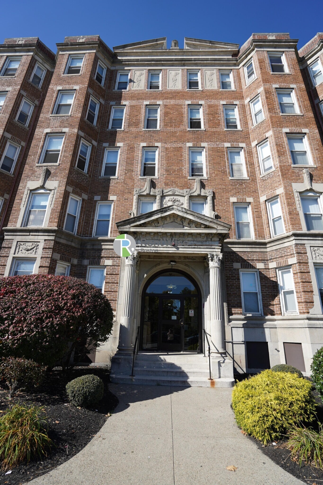 Building Photo - 1175 Boylston St