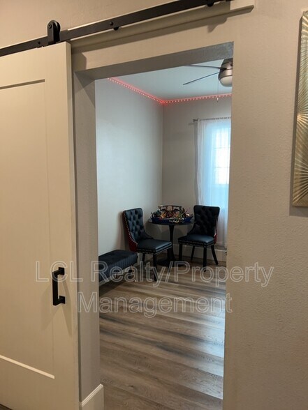 Building Photo - 29285 Caravel Dr