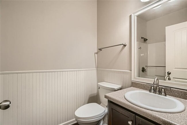 Building Photo - 1835 Habersham Villa Dr