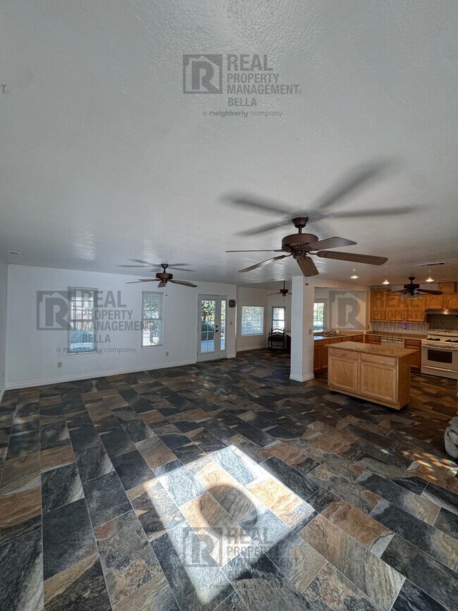 Building Photo - Peaceful Nuevo Living with Gated Driveway, Spacious Layout and Outdoor Living