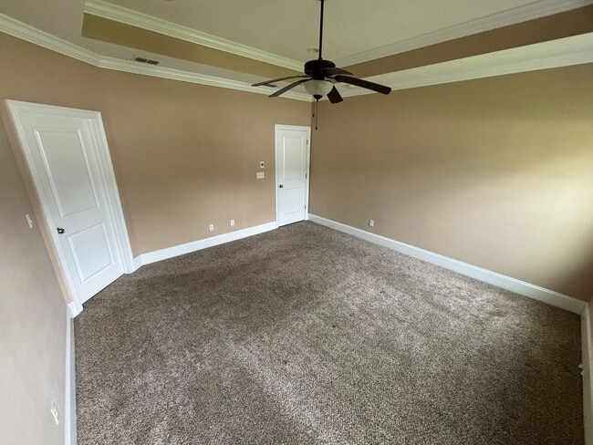 Building Photo - Charming 3-Bedroom Home in Southwood – Spa...