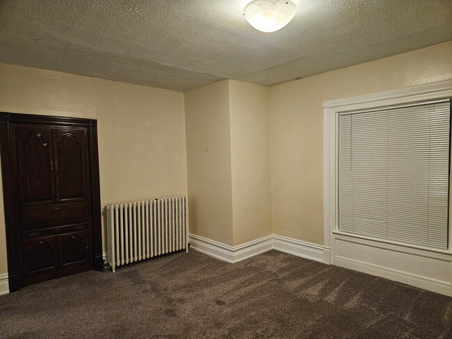 Building Photo - 511 Fairmount Ave