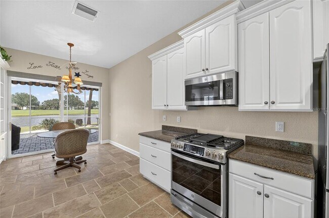 Building Photo - 1039 Emerald Dunes Dr