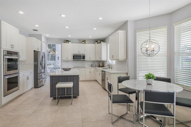 Building Photo - 11750 Bayfield Dr