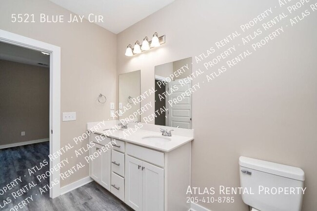 Building Photo - 5521 Blue Jay Cir