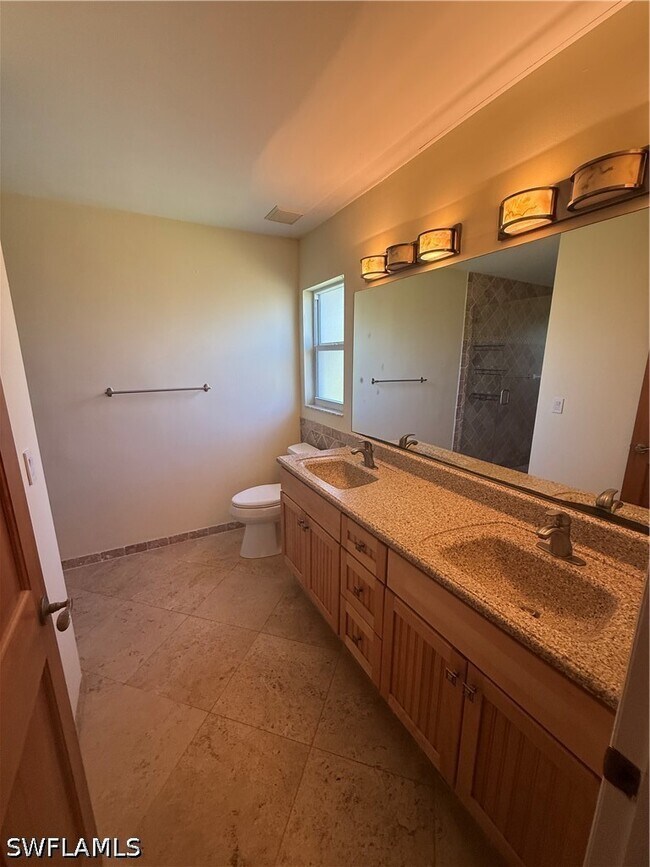 Building Photo - 5361 Hickory Wood Dr