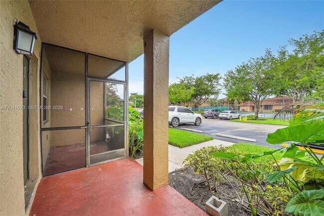 Building Photo - 755 NW 104th Ave