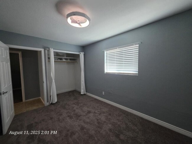 Building Photo - 2661 Papago Rd