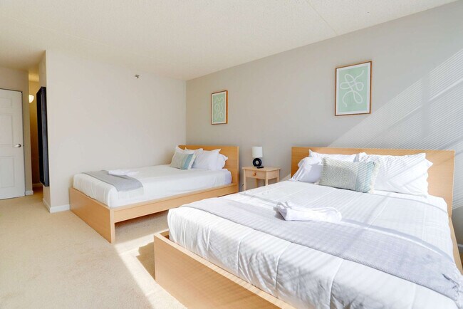 Building Photo - 401 12th St S