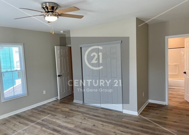 Building Photo - 319 Wyoming St