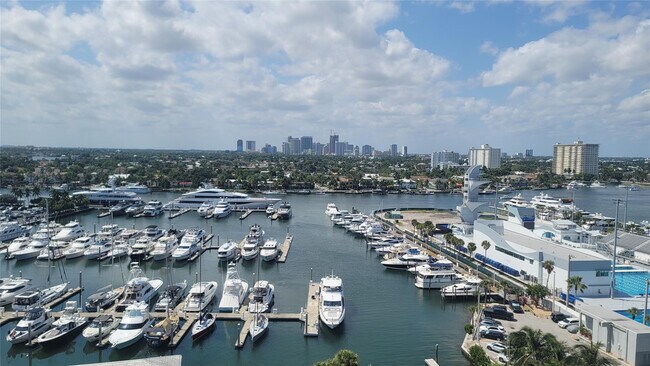 Building Photo - 545 S Fort Lauderdale Beach Blvd