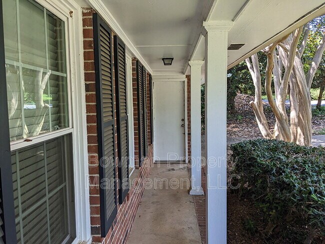 Building Photo - 115 Davis Estates Rd