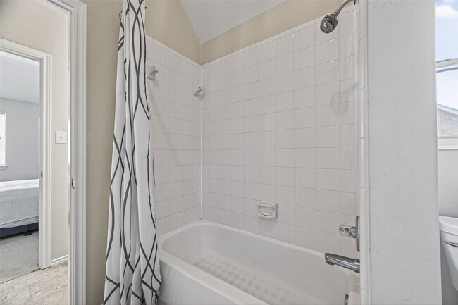 Building Photo - 5911 Indian Hills Ln